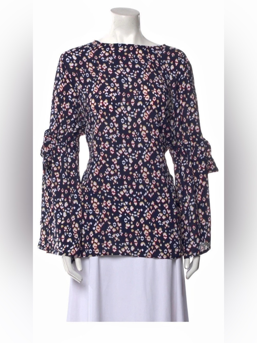 Neiman Marcus Floral Long Sleeve Blouse in Blue